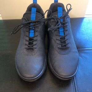 Men’s navy blue runners by ECCO. Size 44 EUR (10.5US). Brand new. Never worn.